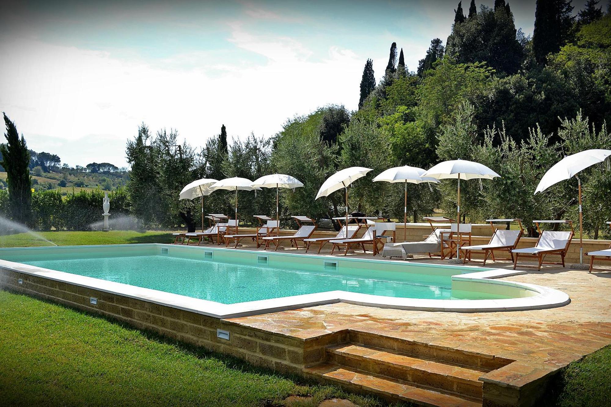 Cevoli Country Resort Lari Esterno foto